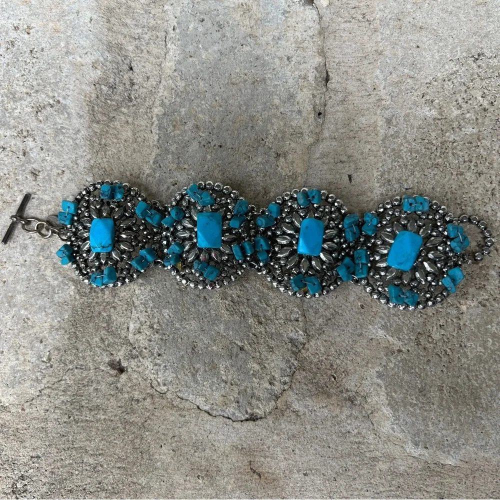 Chico's silver turquoise western toggle bracelet large medallions